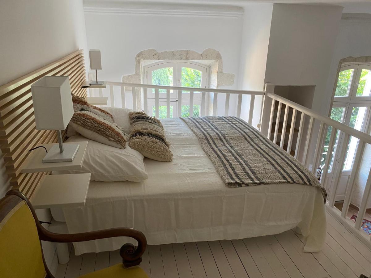 Duplex De Charme Leilighet Villeneuve-lès-Avignon Eksteriør bilde